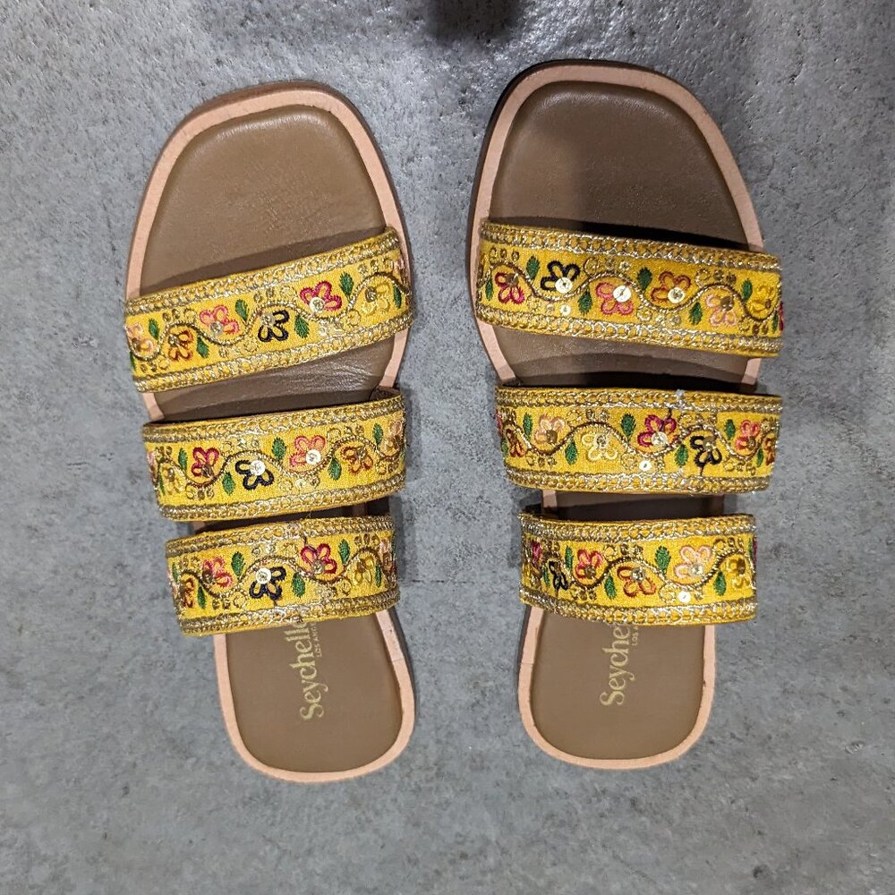 Seychelles Empress Yellow Ribbon Embroidered Sequin Flat Slide Sandals (6.5)